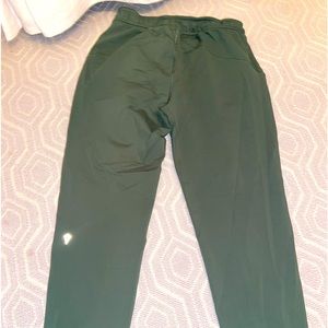 Ivivva by Lululemon green workout drawstring joggers leggings